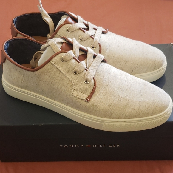 Tommy Hilfiger Other - Tommy Hilfiger Mckenzie Chambray Sneaker
